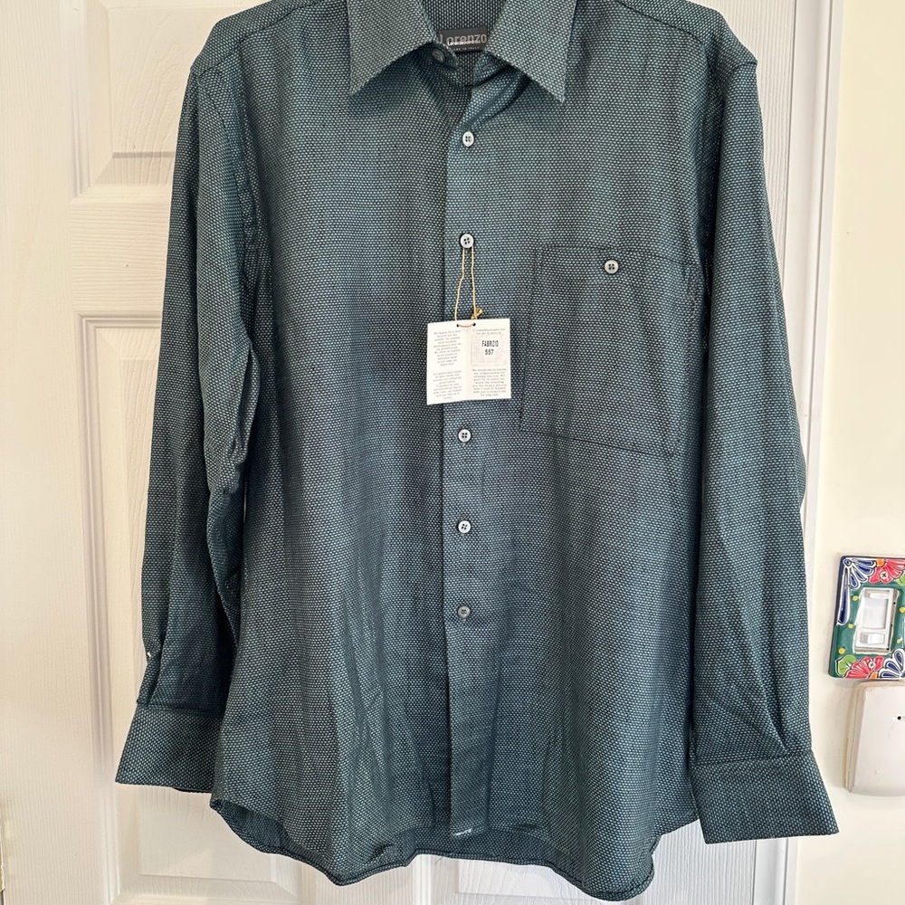 Lorenzo Uomo men’s shirt. Made in Italy NWT. 100% Cotton
